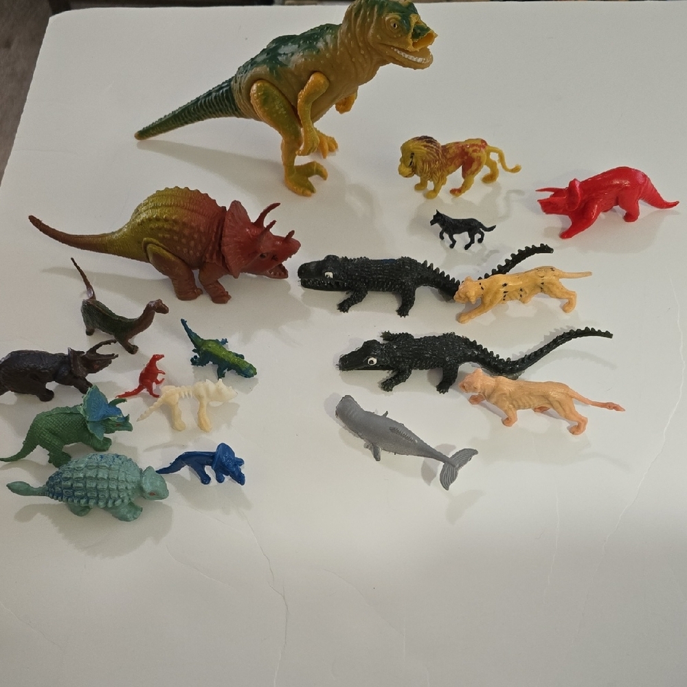 Vintage Dinosaur and Animal Toy Set